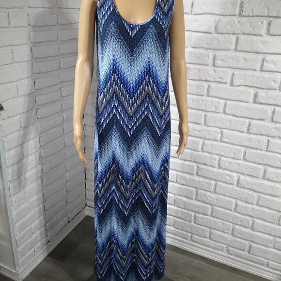 Mario Serrani Dresses & Skirts - Mario Serrani Italy Ladies Size Medium Blue & White Maxi Dress